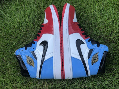 JORDAN 1 RETRO HIGH x FEARLESS UNC CHICAGO 