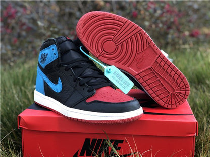 JORDAN 1 RETRO HIGH x NC TO CHI CUIR 