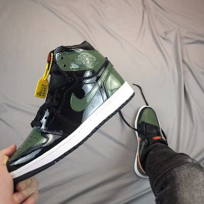 JORDAN 1 RETRO HIGH x SOLEFLY ART BASEL NOIR