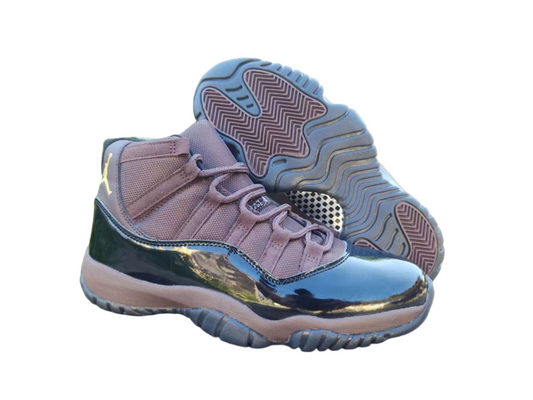 JORDAN 11 Marron