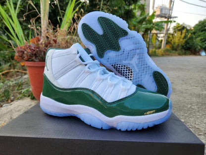 JORDAN 11 Vert et Blanc