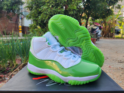 JORDAN 11 Vert et Blanc
