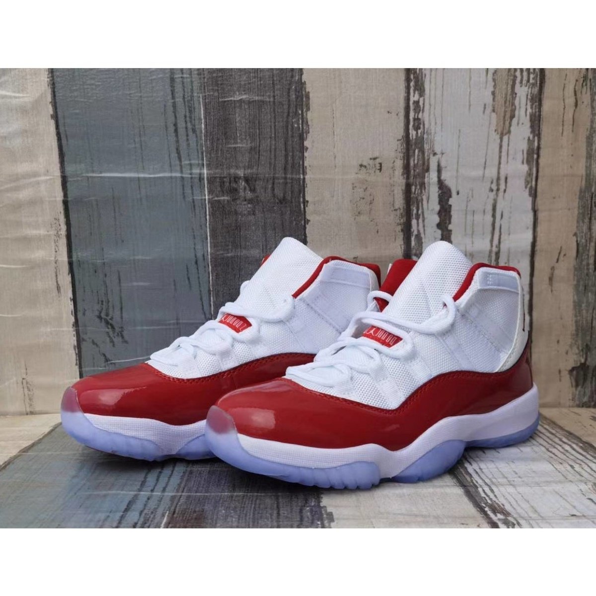 JORDAN 11 RETRO x CHERRY 