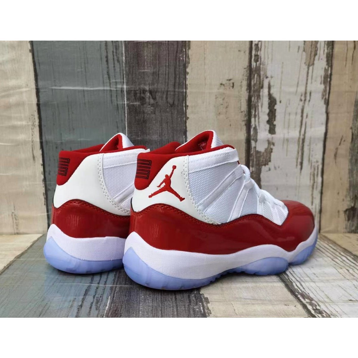 JORDAN 11 RETRO x CHERRY 