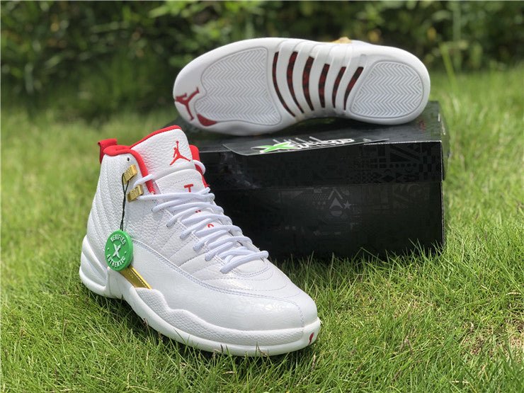JORDAN 12 RETRO x FIBA 