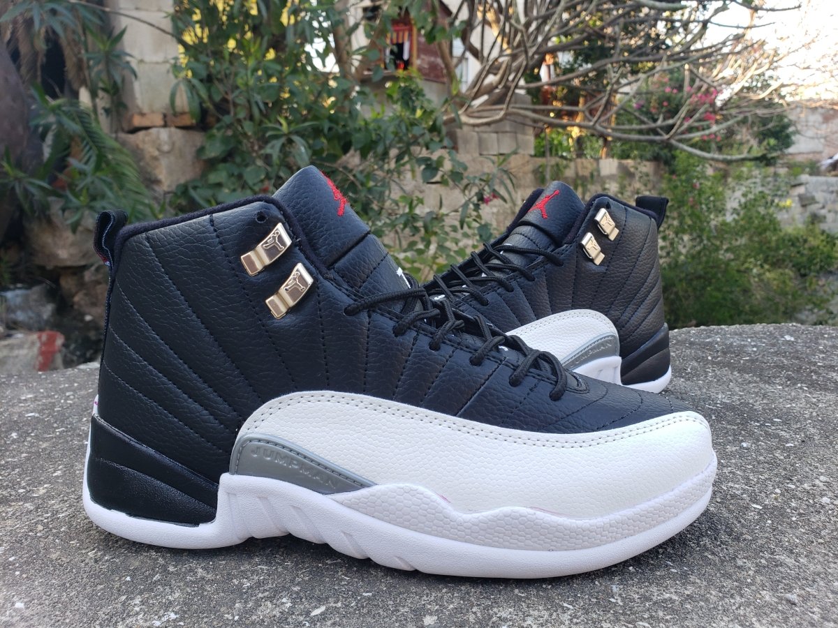 JORDAN 12 RETRO x PLAYOFFS 