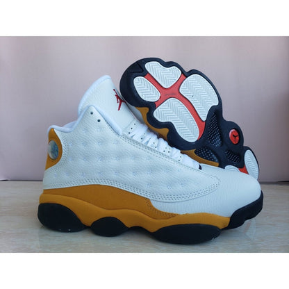 JORDAN 13 RETRO x WHITE ORANGE 
