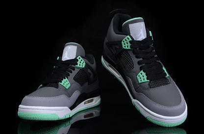 JORDAN 4 x GREEN GLOW 