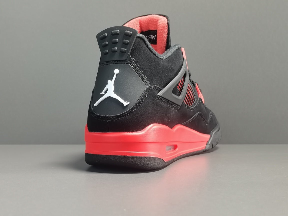 JORDAN 4 x ROUGE TONNERRE 