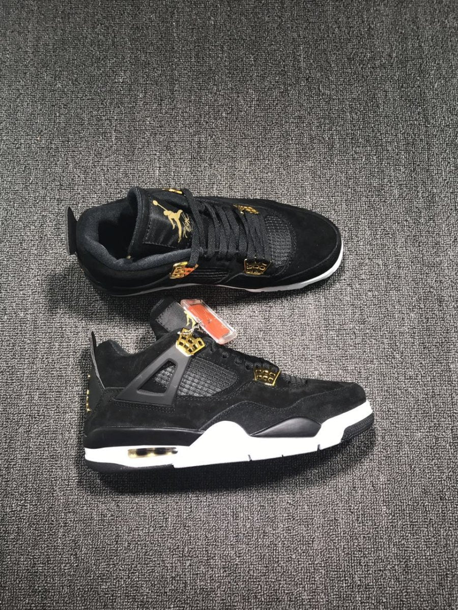 JORDAN 4 x ROYALTY 