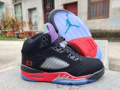 Jordan 5 noir, rouge et violet