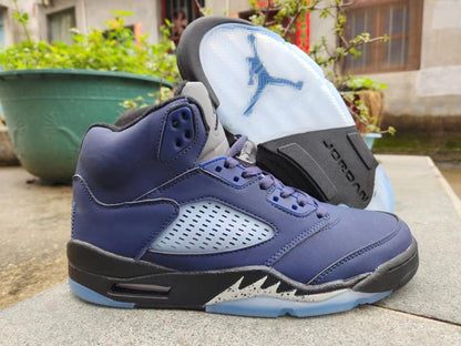 Jordan 5 bleues et noires