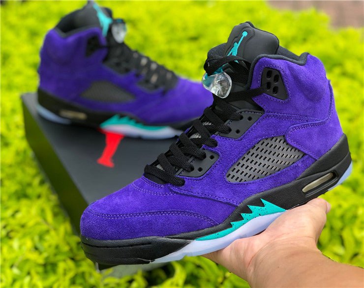 JORDAN 5 RETRO x ALTERNATE GRAPE 