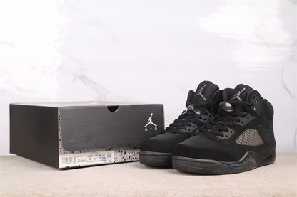 JORDAN 5 RETRO x ANTHRACITE 