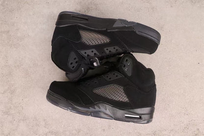 JORDAN 5 RETRO x ANTHRACITE 