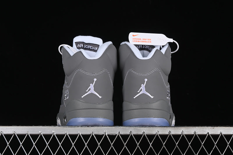 JORDAN 5 x GRIS LOUP