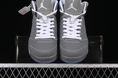 JORDAN 5 x GRIS LOUP