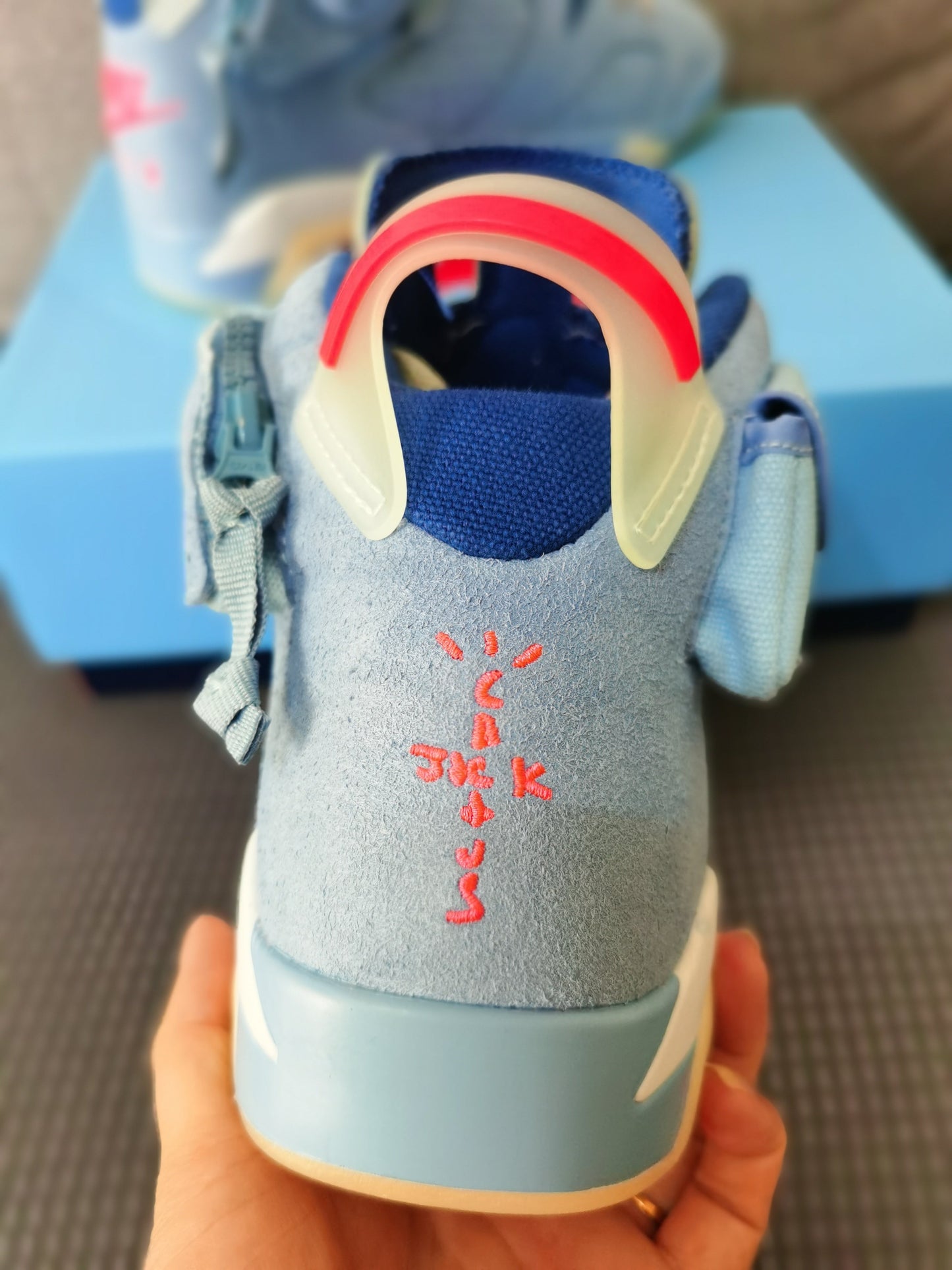 Jordan 6 « UNC »