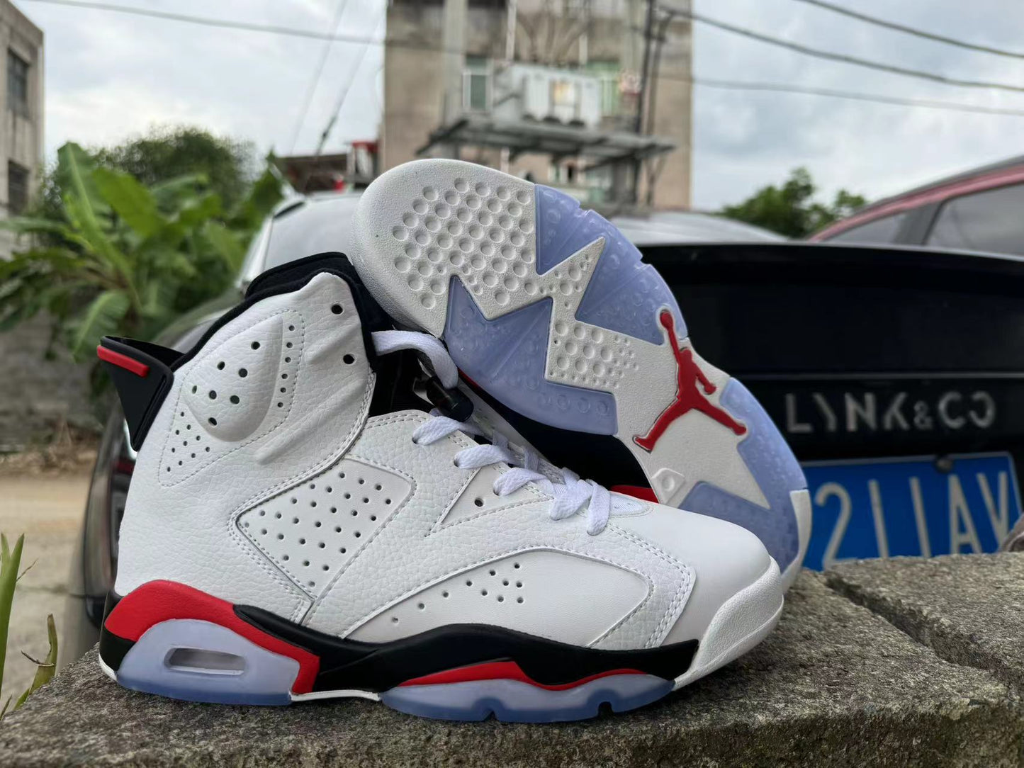 Jordan 6 « Blanc/Infrarouge »