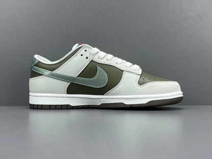 NIKE DUNK LOW x ANNÉE DU SERPENT