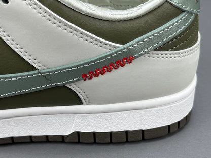 NIKE DUNK LOW x ANNÉE DU SERPENT