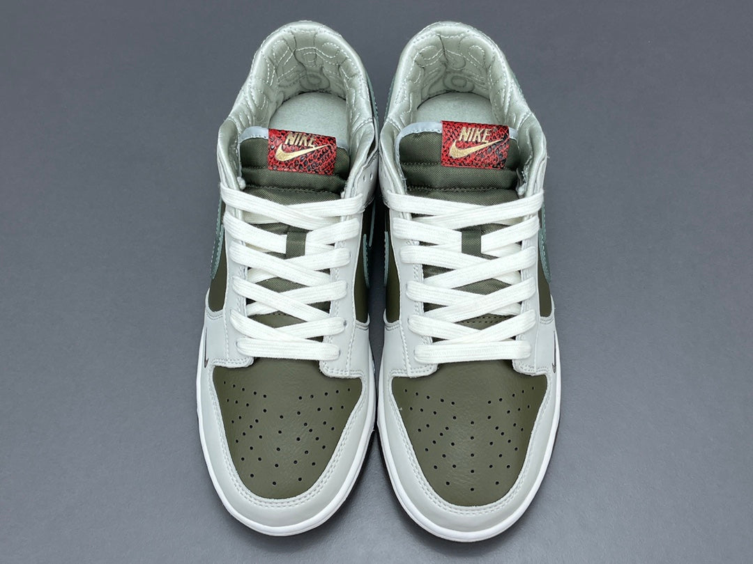 NIKE DUNK LOW x ANNÉE DU SERPENT