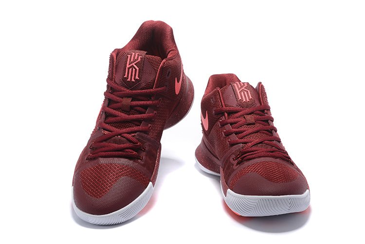 NIKE KYRIE 3 x ÉQUIPE ROUGE 