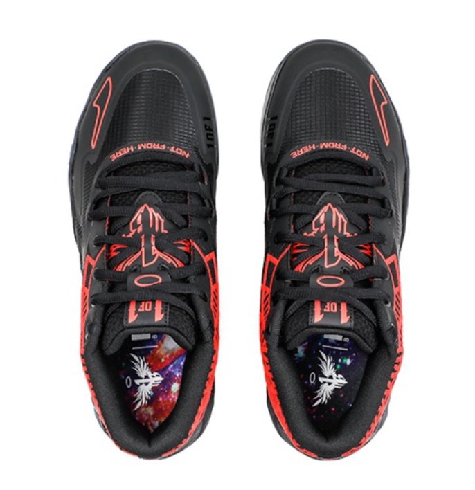 PUMA LAMELO BALL MB.01 x NOIR ROUGE ÉCLATANT