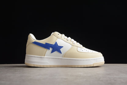 Baskets basses BAPE STA couleur crème et bleu