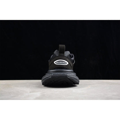 BALENCIAGA 3XL x NOIR