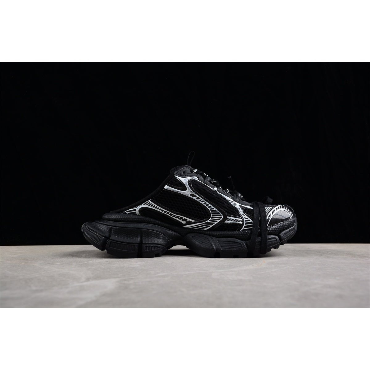 Mule Balenciaga 3XL x Noir et blanc