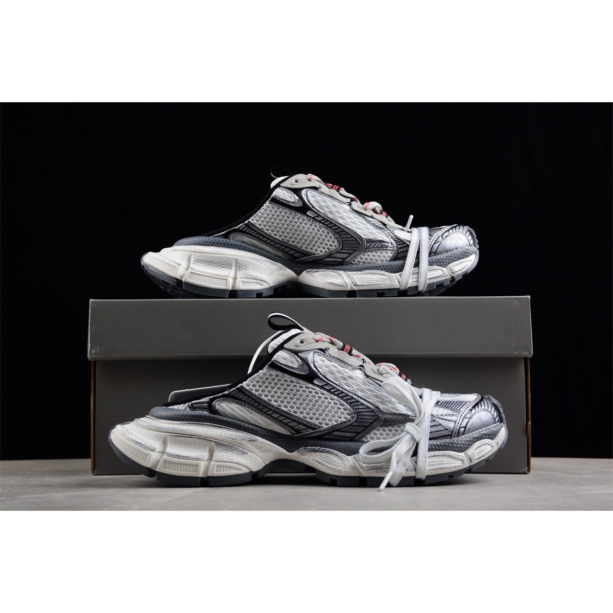 BALENCIAGA Mule 3XL x Gris Rouge