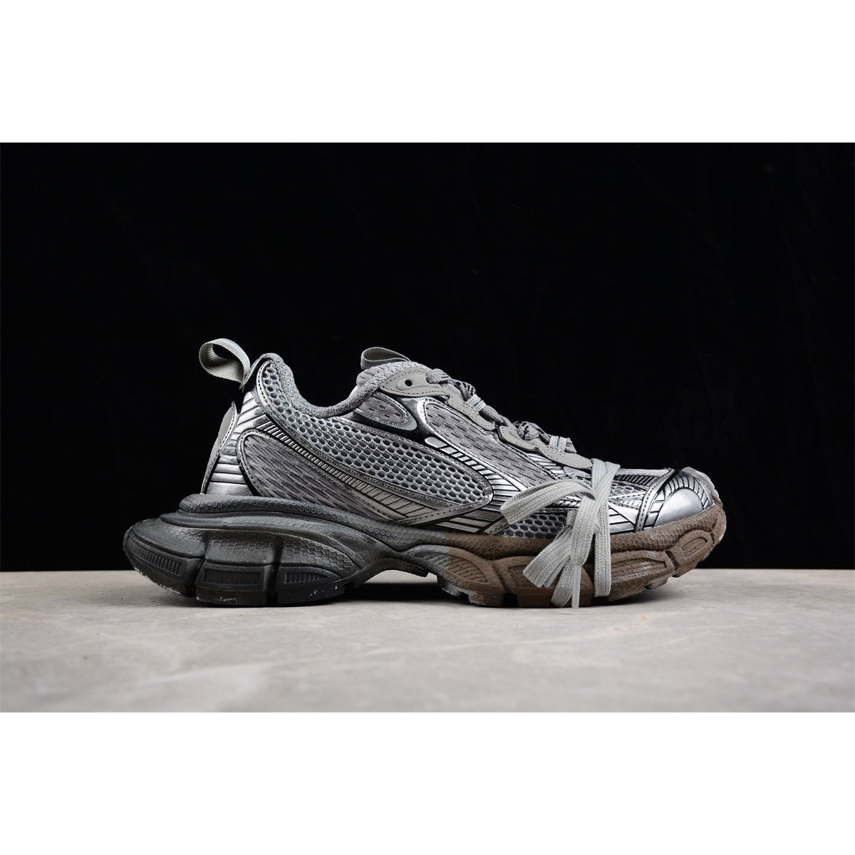 BALENCIAGA 3XL x BAL GRIS NOIR