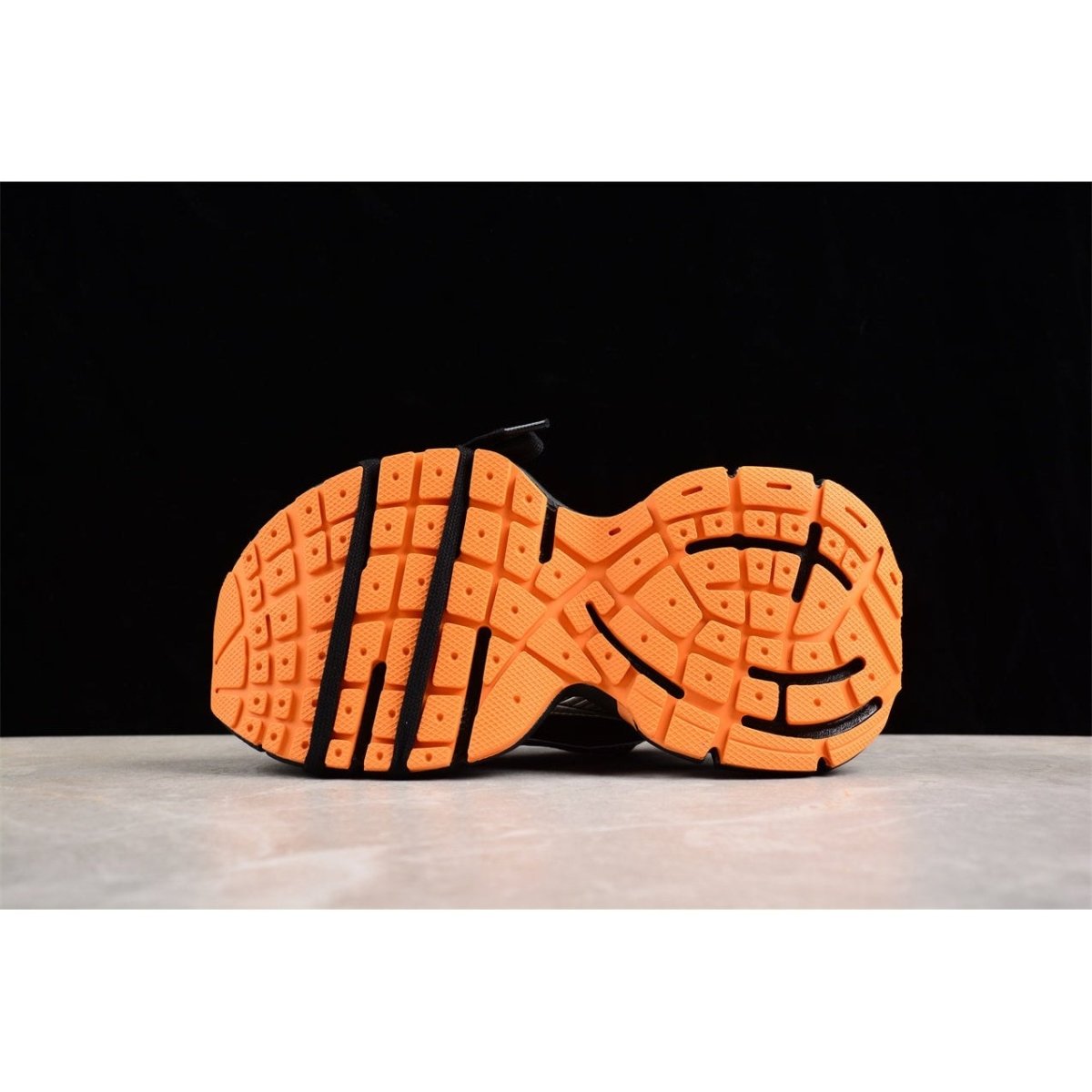 BALENCIAGA 3XL x NOIR ORANGE GRIS