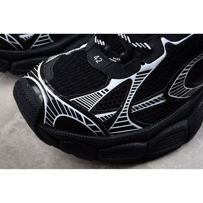 BALENCIAGA 3XL x NOIR BLANC