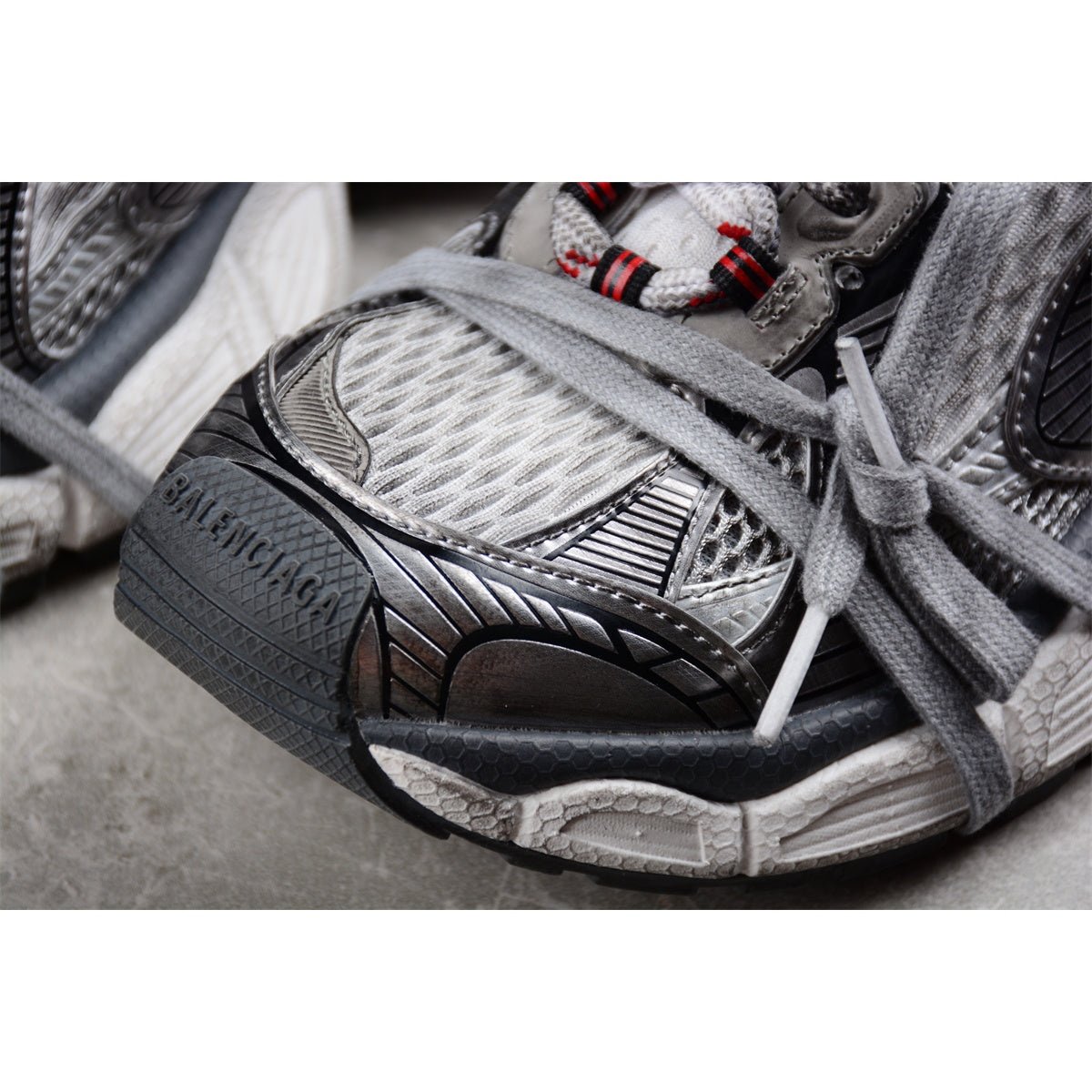 BALENCIAGA 3XL x GRIS BLANC ROUGE
