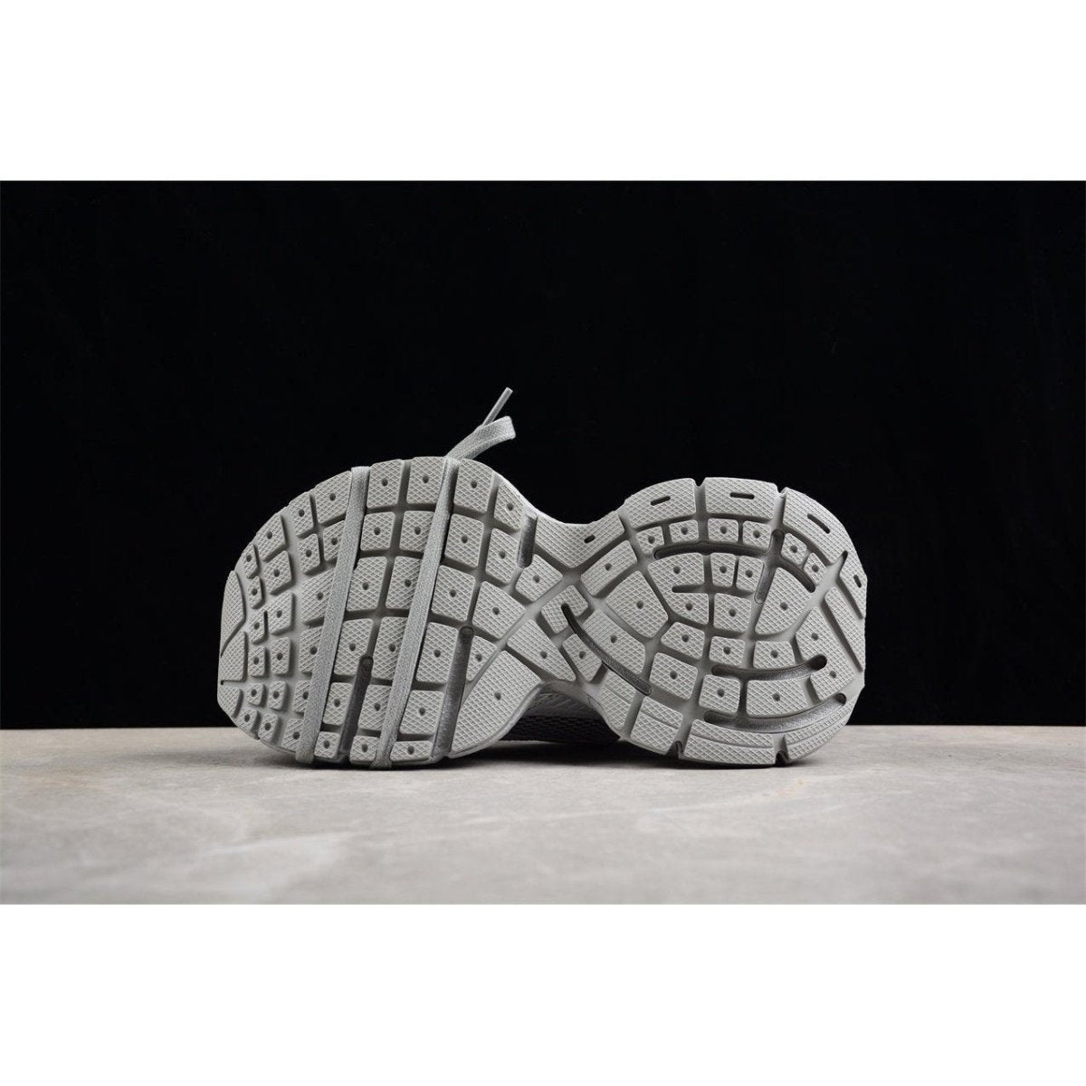 BALENCIAGA 3XL x GRIS RÉFLÉCHISSANT