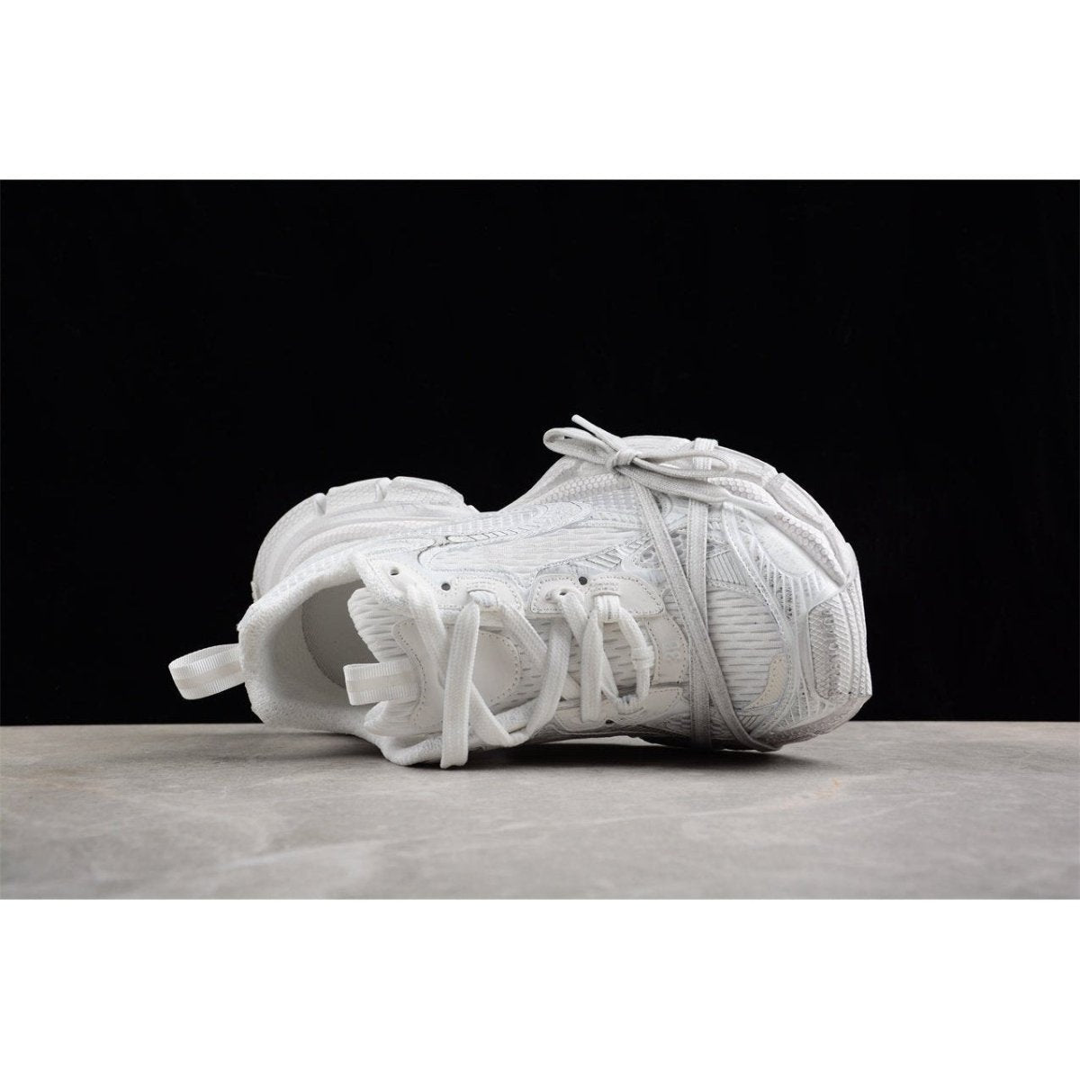 BALENCIAGA 3XL x NEIGE BLANC