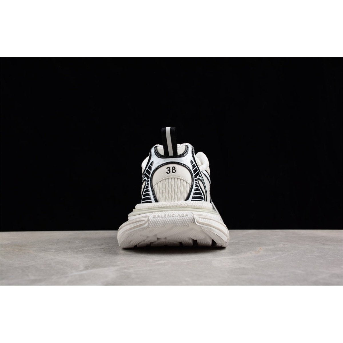 BALENCIAGA 3XL x BLANC NOIR