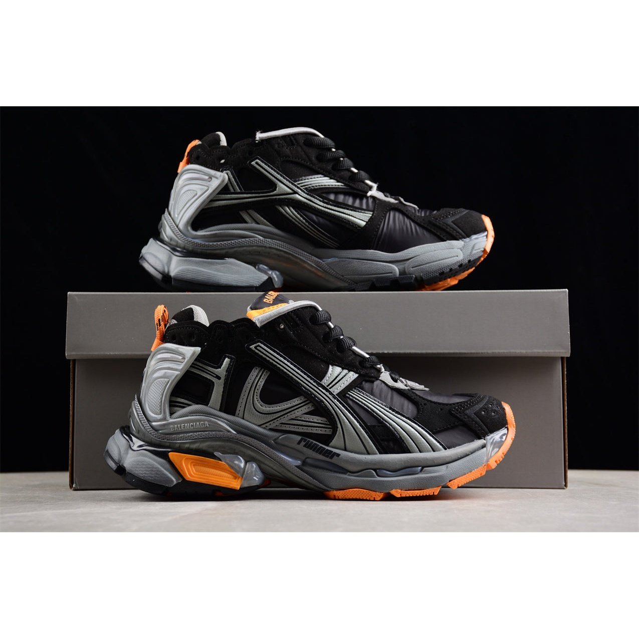 BALENCIAGA RUNNER x NOIR GRIS ORANGE