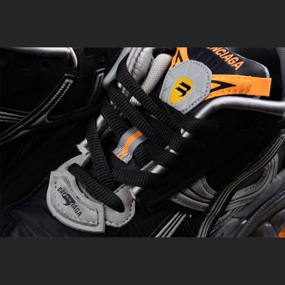 BALENCIAGA RUNNER x NOIR GRIS ORANGE