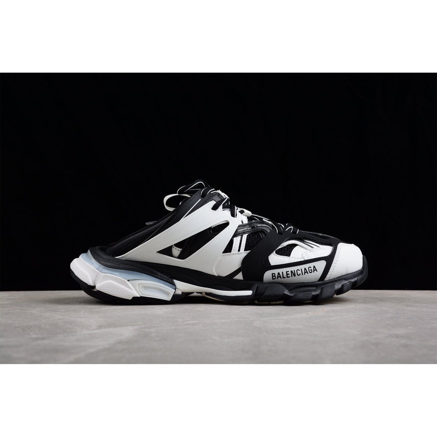 BALENCIAGA TRACK MULE x NOIR ET BLANC