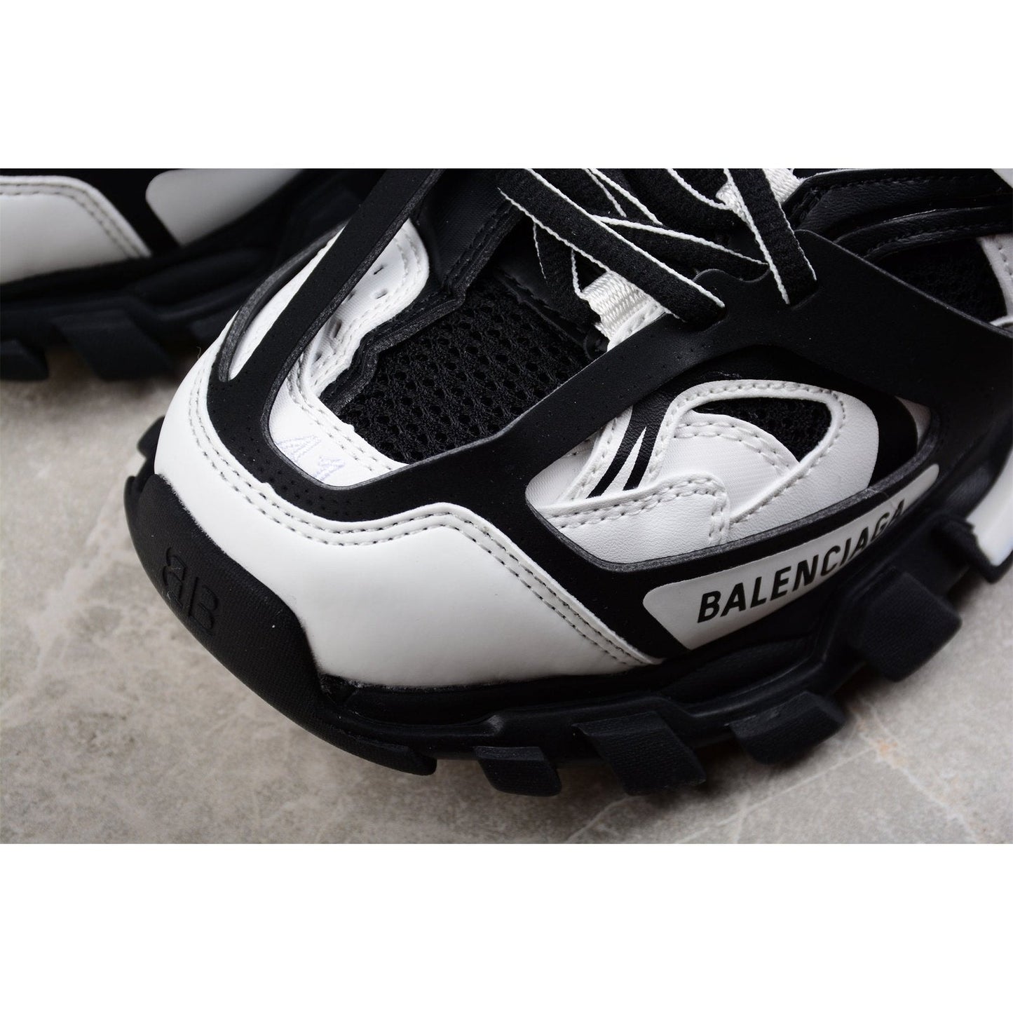 BALENCIAGA TRACK MULE x NOIR ET BLANC