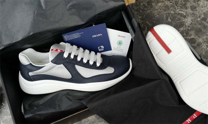 PRADA AMERICA'S CUP CUIR MARINE ARGENT