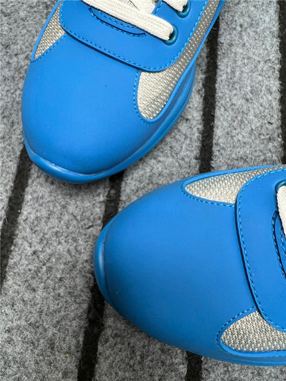 PRADA AMERICA'S CUP CAOUTCHOUC SOUPLE BLEU ARGENT