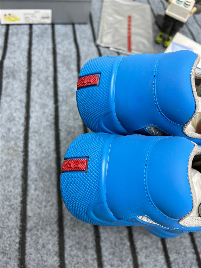 PRADA AMERICA'S CUP CAOUTCHOUC SOUPLE BLEU ARGENT