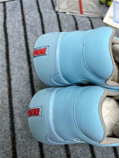 PRADA AMERICA'S CUP CAOUTCHOUC SOUPLE BLEU CLAIR ARGENT