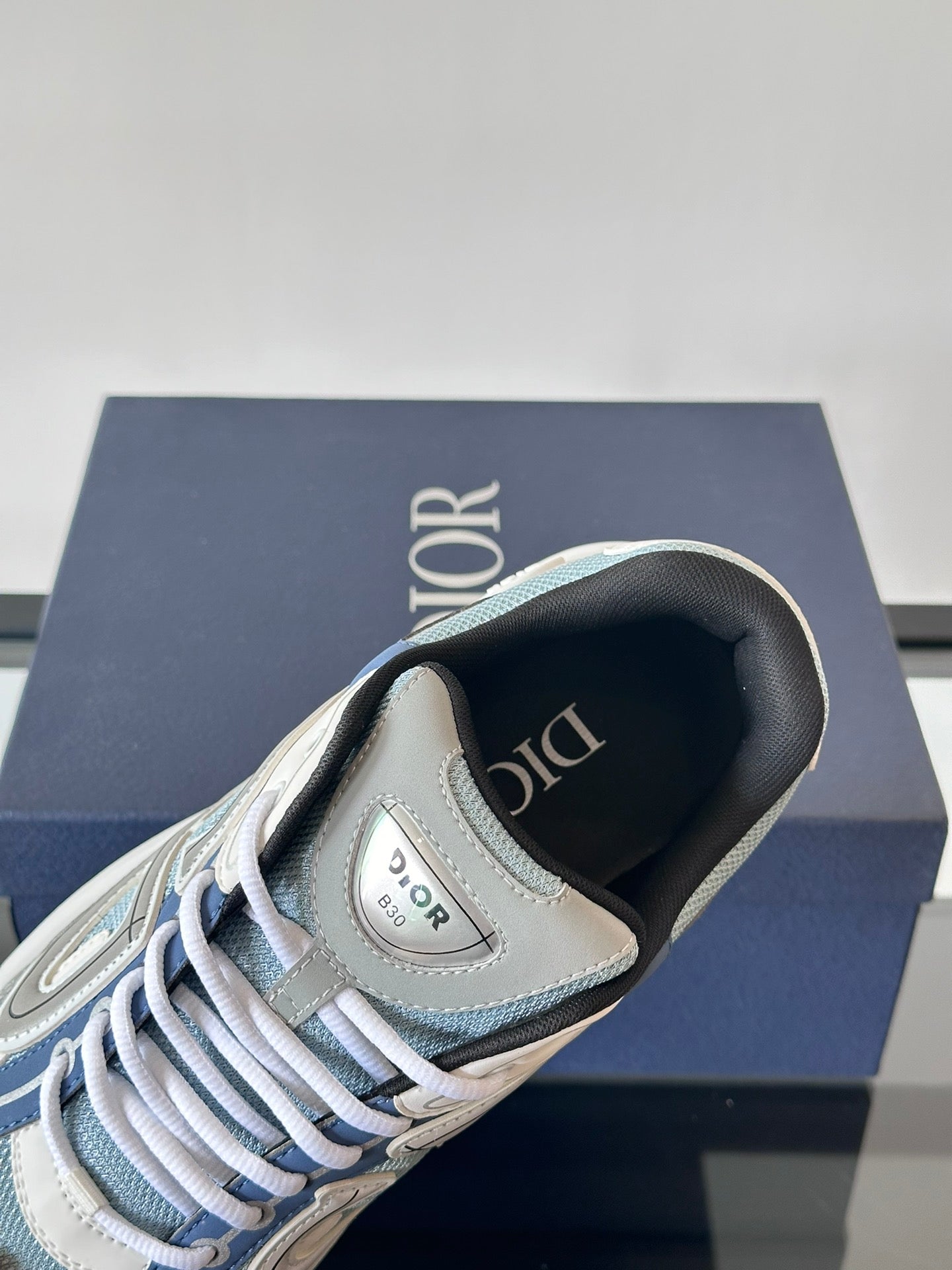 DIOR B30 BLEU BLANC