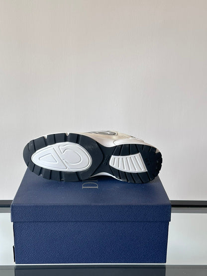 DIOR B30 CÉLADON OLIVE