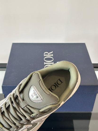 DIOR B30 CÉLADON OLIVE